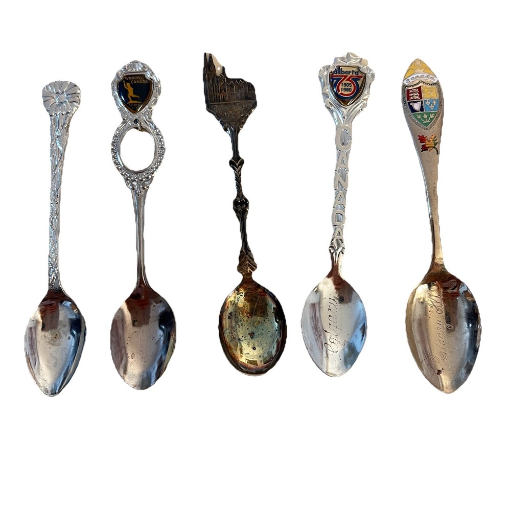 Vintage Canadian & Miscellaneous Souvenir Spoons Set‎ Of Five